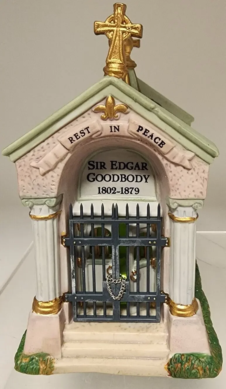 Lemax Spooky Town 24766A Tomb Of Sir Edgar Goodbody House Figure 2002 Lights Up